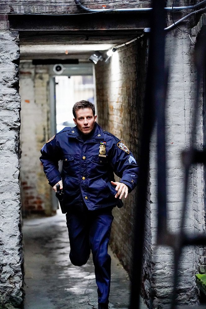 Blue Bloods - Crime Scene New York - Authority Figures - Photos - Will Estes