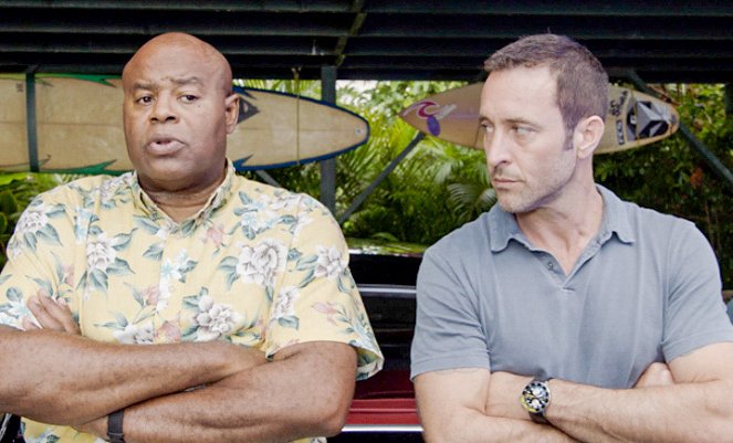 Hawaii Five-0 - Ka hauli o ka mea hewa 'ole, he nalowale koke - Van film - Chi McBride, Alex O'Loughlin