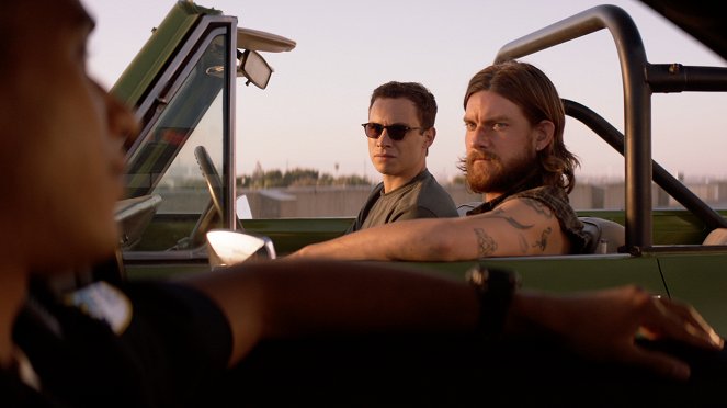 Animal Kingdom - Let It Ride - Van film - Finn Cole, Jake Weary