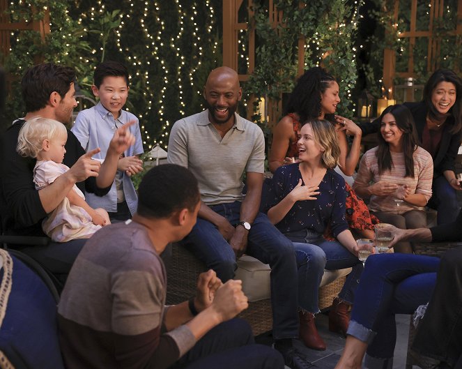 A Million Little Things - Family First - Photos - Tristan Byon, Romany Malco, Allison Miller, Floriana Lima, Grace Park