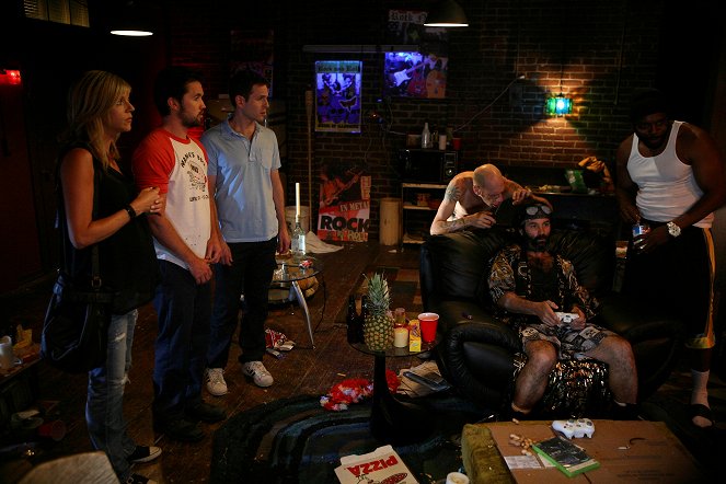 It's Always Sunny in Philadelphia - Charlie Kelly – král krys - Z filmu - Kaitlin Olson, Rob McElhenney, Glenn Howerton