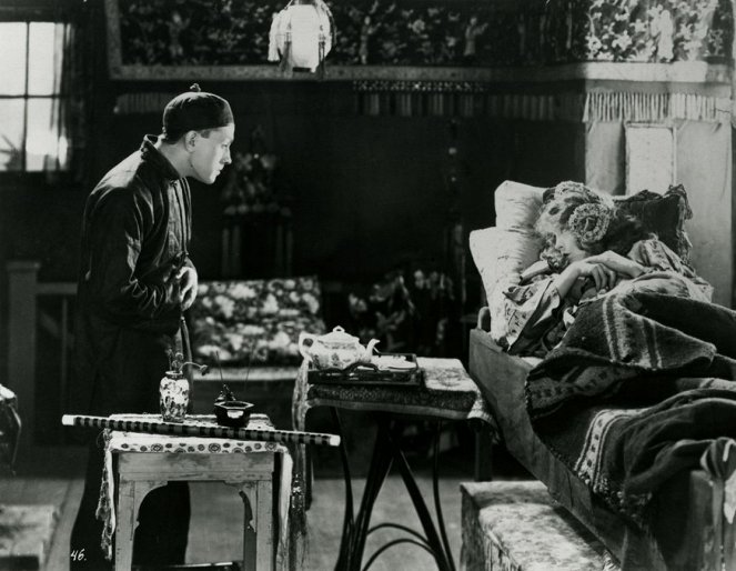 Zlomený květ - Z filmu - Richard Barthelmess, Lillian Gish