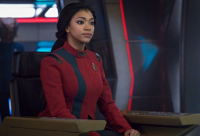 Star Trek: Discovery - Season 4 - Kobayashi Maru - Photos - Sonequa Martin-Green