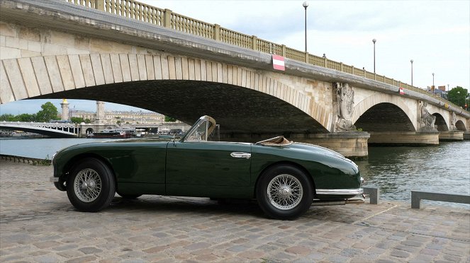 Aston Martin - a brit luxusautó - Filmfotók