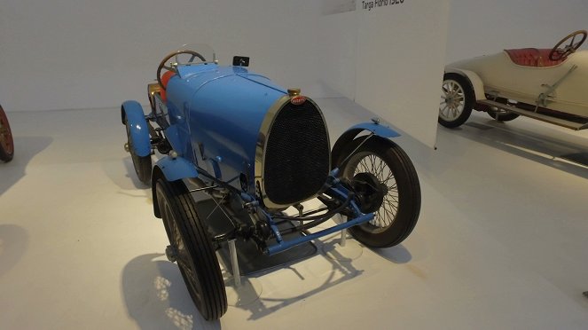 The Bugatti Chronicles - Photos