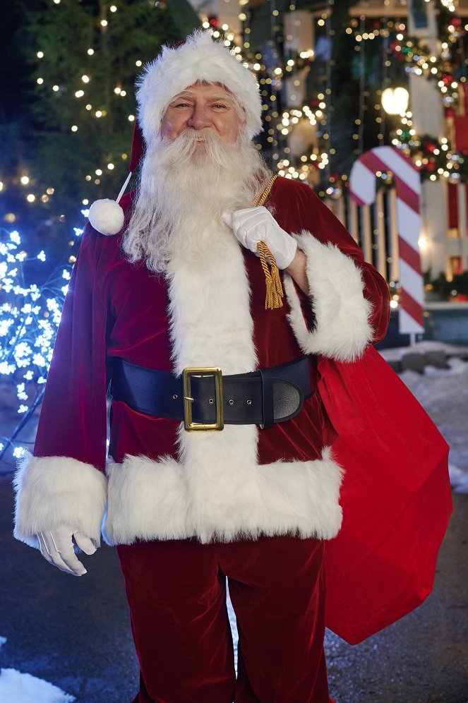 Christmas in Evergreen: Bells Are Ringing - Promóció fotók