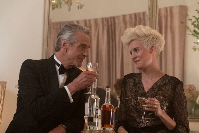 Love, Weddings & Other Disasters - Photos - Jeremy Irons, Maggie Grace
