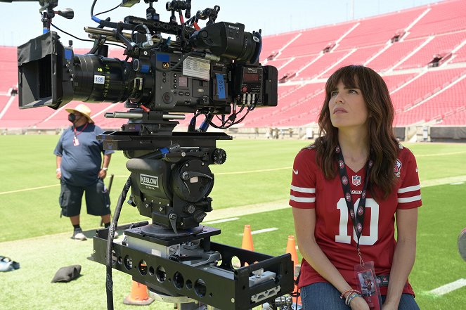 Home Economics - Season 2 - 49ers Foam Finger, $7 - Making of