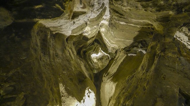 Csehország madártávlatból - Jeskyně - Filmfotók