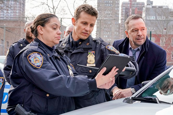 Blue Bloods - Crime Scene New York - My Brothers Keeper - Photos - Will Estes, Donnie Wahlberg