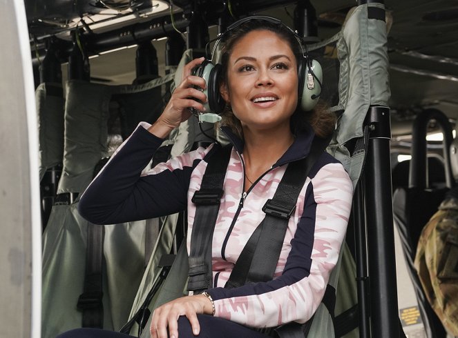 NCIS: Hawai'i - Pilot - Photos - Vanessa Lachey