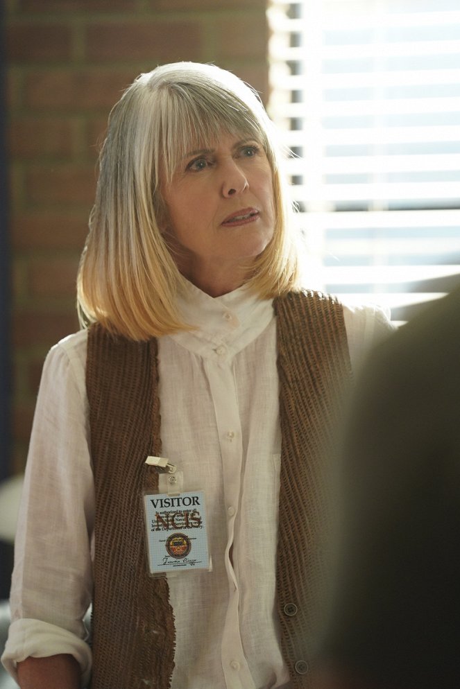 NCIS: Naval Criminal Investigative Service - Blood in the Water - Photos - Pam Dawber