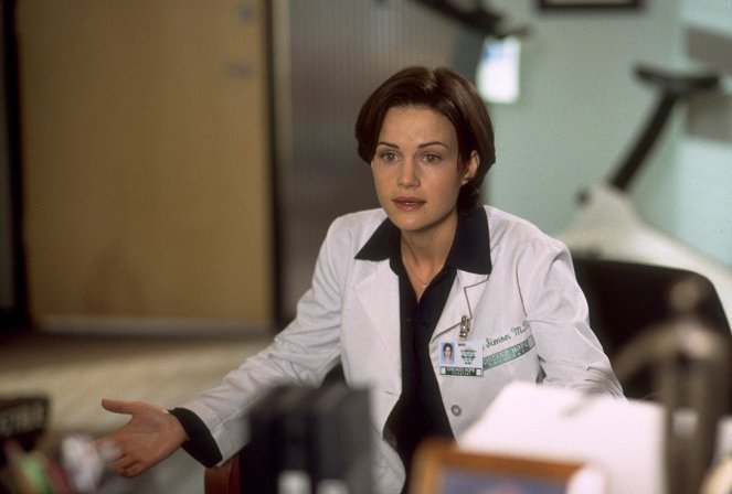 Nemocnica Chicago Hope - Season 6 - Faith, Hope & Surgery - Z filmu - Carla Gugino