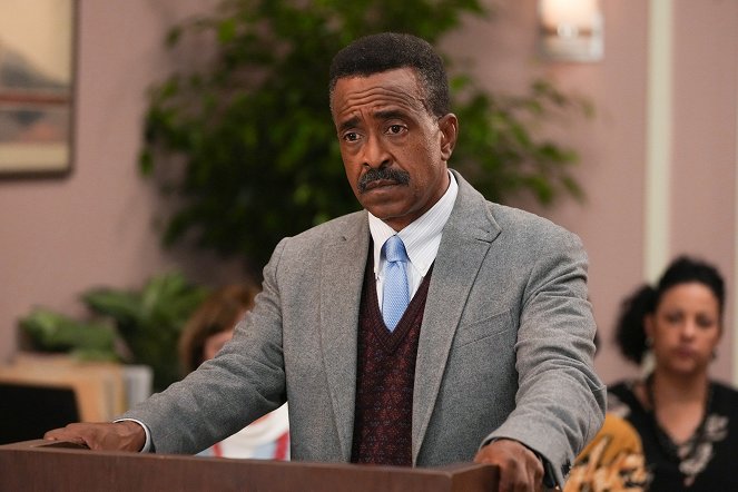 The Goldbergs - Riptide Waters - Photos - Tim Meadows
