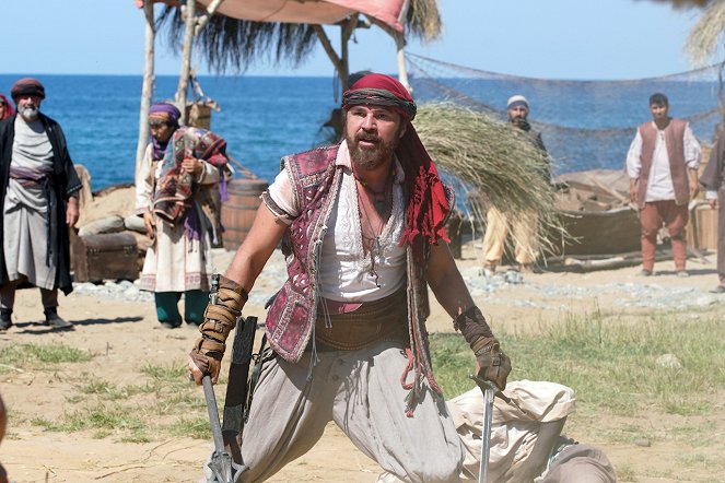 Barbaroslar: Akdeniz'in Kılıcı - Episode 1 - Filmfotos - Engin Altan Düzyatan