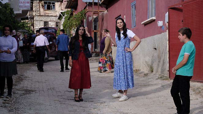 An Anatolian Tale - Çöl Dikeni - Photos