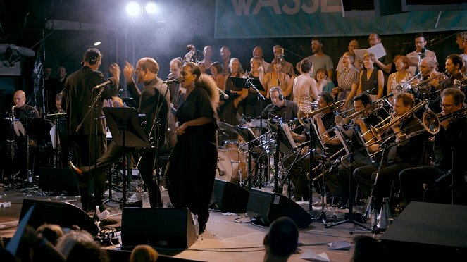 A Symphony of Noise - Matthew Herberts Revolution - Filmfotos