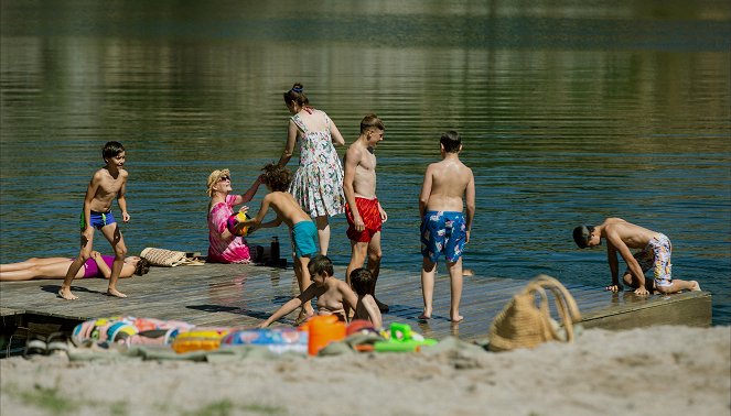 Ochránce - Veřejný nepřítel - Van film - Lucie Juřičková, Sarah Haváčová