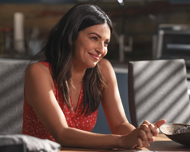 A Million Little Things - Season 4 - Not the Plan - Photos - Floriana Lima