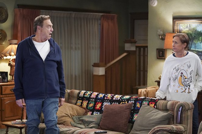 The Conners - Season 4 - Trucking Live in Front of a Fully Vaccinated Studio Audience - Van film - John Goodman, Laurie Metcalf