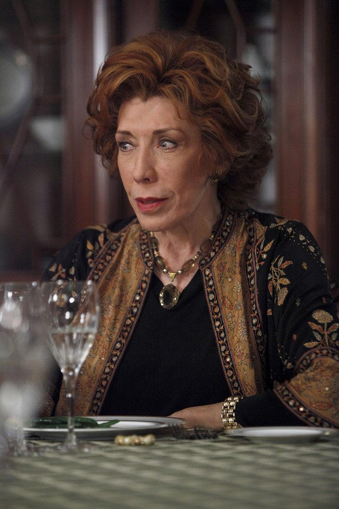 Damages - Season 3 - Your Secrets Are Safe - Photos - Lily Tomlin