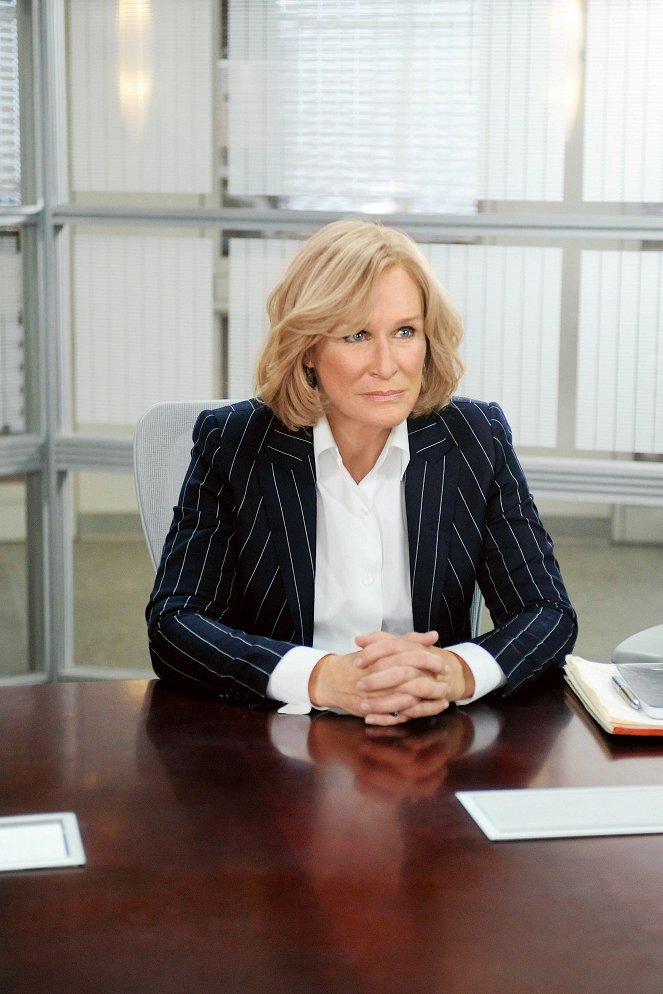 Damages - Season 3 - The Dog Is Happier Without Her - Photos - Glenn Close