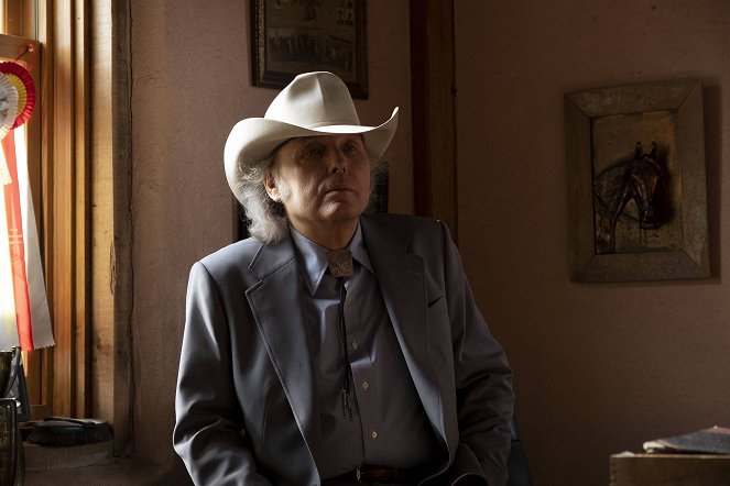 Cry Macho - Filmfotos - Dwight Yoakam