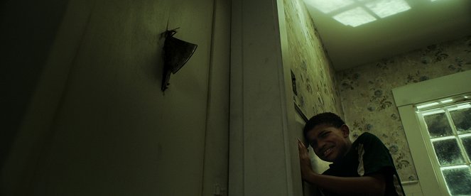 The Boy Behind the Door - Van film