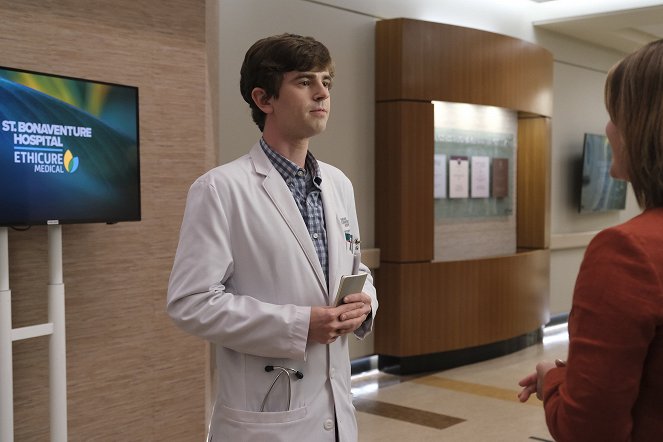 The Good Doctor - Piece of Cake - Photos - Freddie Highmore