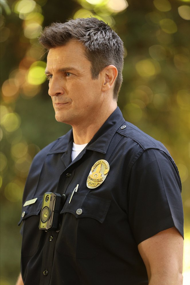 The Rookie - In the Line of Fire - Photos - Nathan Fillion