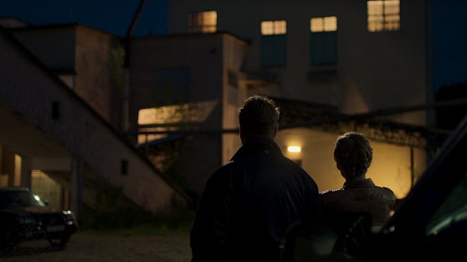 Černé jezero: Dystopie - Blackout - Z filmu