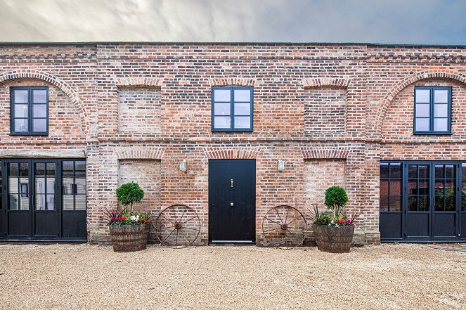 George Clarke's Remarkable Renovations - Photos