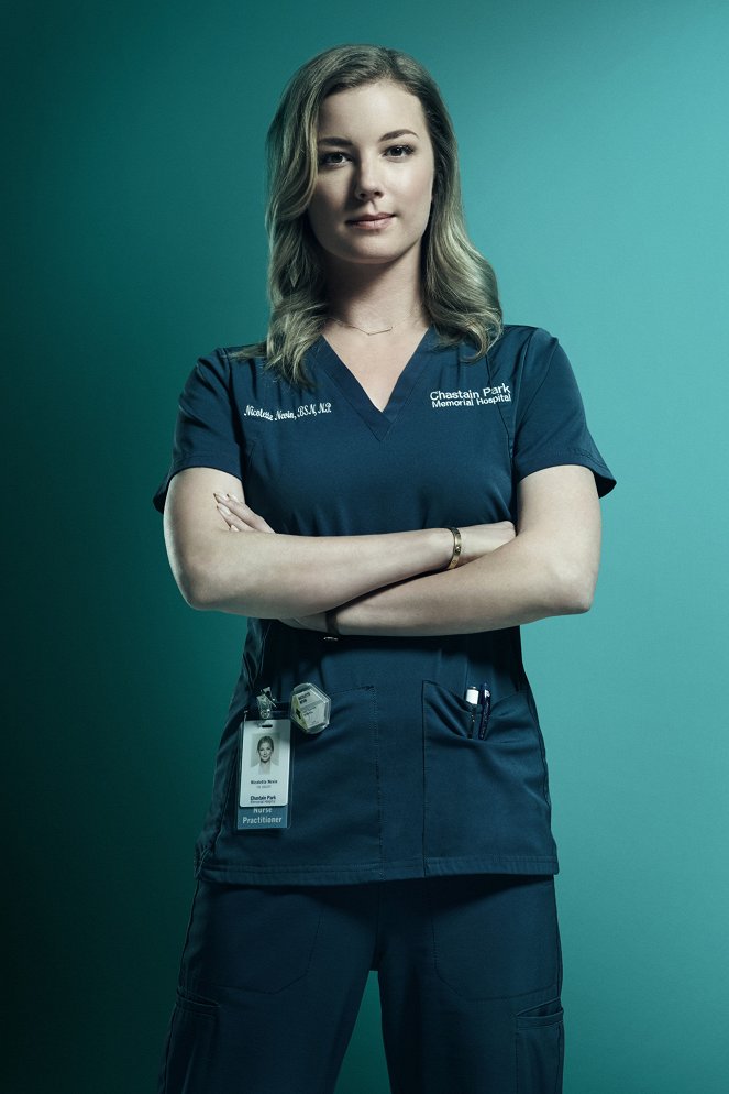 Doktoři - Série 5 - Promo - Emily VanCamp