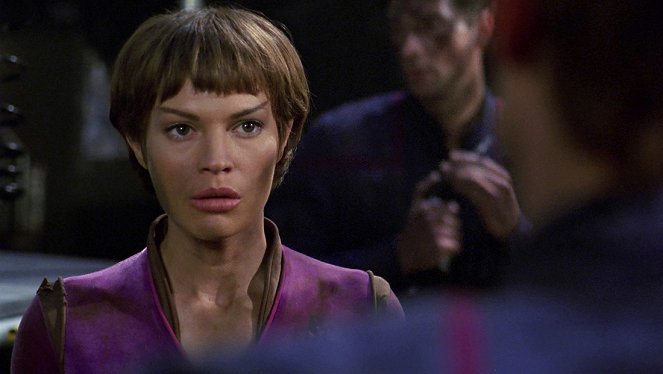 Star Trek: Enterprise - Súlyos károk - Filmfotók - Jolene Blalock