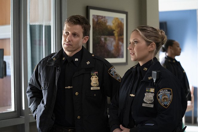 Blue Bloods - Crime Scene New York - Season 11 - Redemption - Photos - Will Estes, Vanessa Ray