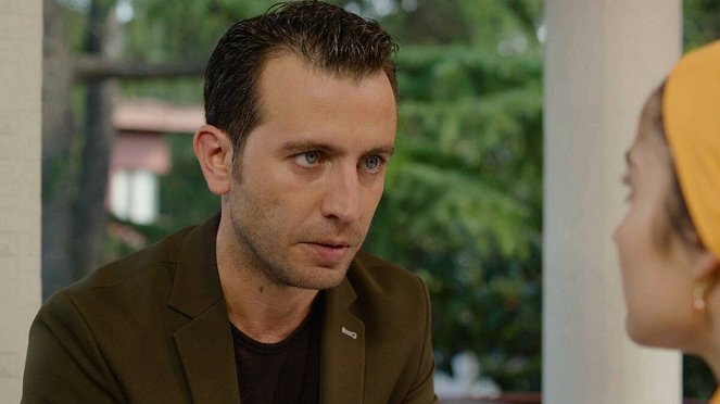 Let's Fall In Love - Episode 2 - Photos - Ali İl