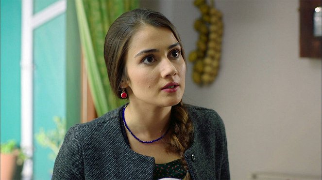 Ver Elini Aşk - Episode 11 - De la película - Sevda Erginci