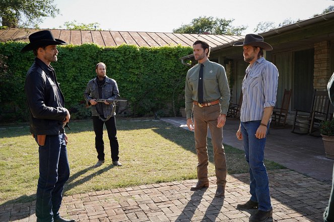 Walker - Defend the Ranch - Filmfotos - Austin Nichols, Jared Padalecki, Matt Barr