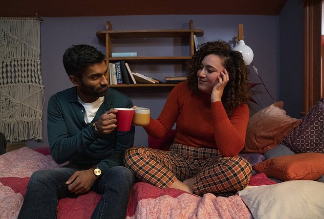 Egy ágyban a sztárral - Christmas - Filmfotók - Nikesh Patel, Rose Matafeo