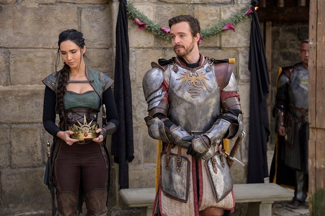 The Outpost - Season 4 - Someone Has to Rule - Photos - Jessica Green, Jake Stormoen