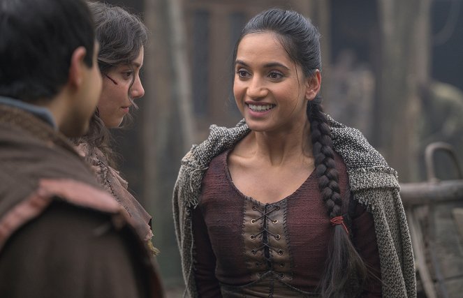 The Outpost - Season 4 - The Pleasing Voice of the Masters - Photos - Maeve Courtier-Lilley, Amita Suman