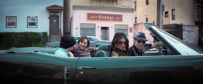 Wszyscy święci New Jersey - Z filmu - Michael Gandolfini, Michela De Rossi, Alessandro Nivola