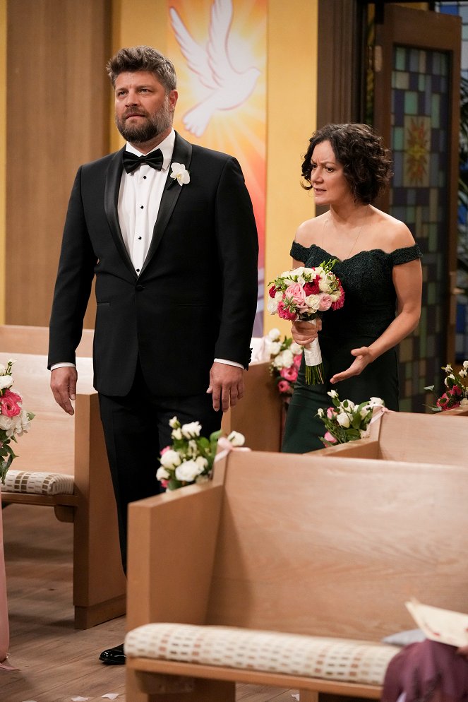 The Conners - The Wedding of Dan and Louise - Kuvat elokuvasta - Jay R. Ferguson, Sara Gilbert