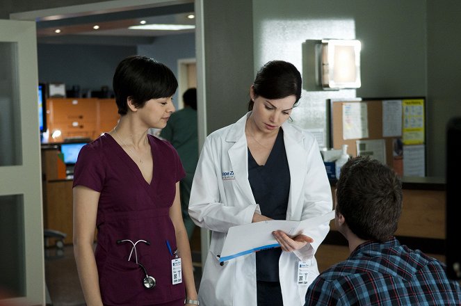 Saving Hope, au-delà de la médecine - Season 1 - L'Aveuglement - Film