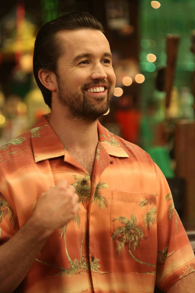 It's Always Sunny in Philadelphia - Mac and Dennis Buy a Timeshare - Photos - Rob McElhenney