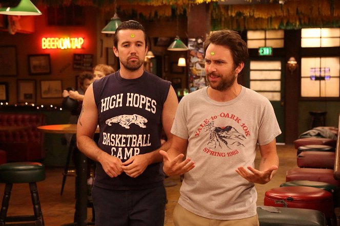 It's Always Sunny in Philadelphia - Season 10 - Ass Kickers United: Mac and Charlie Join a Cult - Photos - Rob McElhenney, Charlie Day
