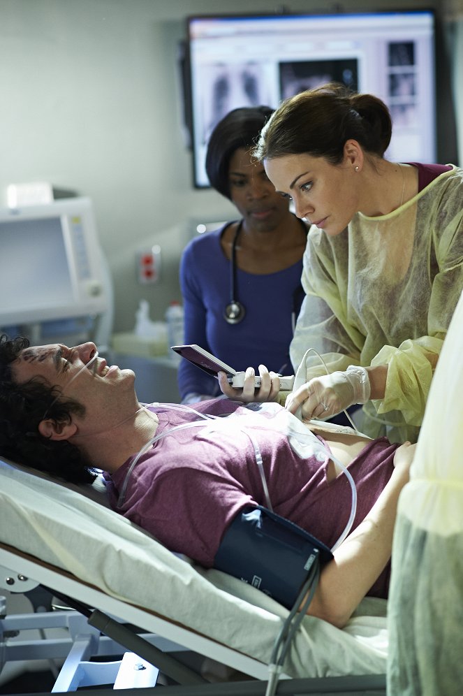 Szpital nadziei - Season 2 - I Watch Death - Z filmu