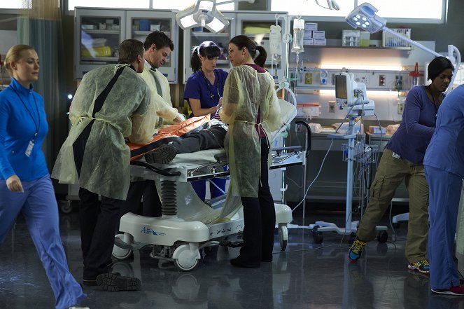 Nemocnice Hope - Série 2 - I Watch Death - Z filmu
