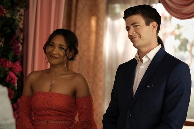 The Flash - Heart of the Matter, Part 2 - Photos - Candice Patton, Grant Gustin