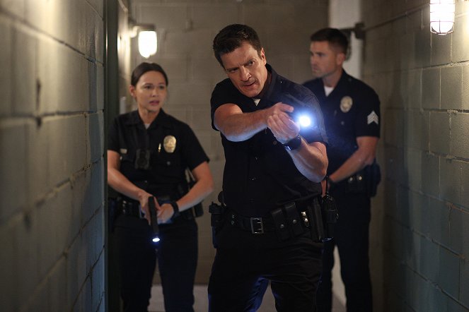 The Rookie - Red Hot - Photos - Melissa O'Neil, Nathan Fillion, Eric Winter